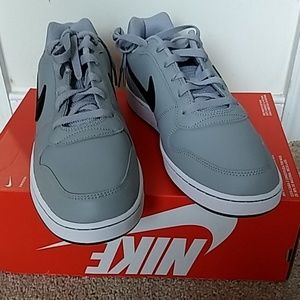 New, Men's Nike Ebernon Low shoes size 11